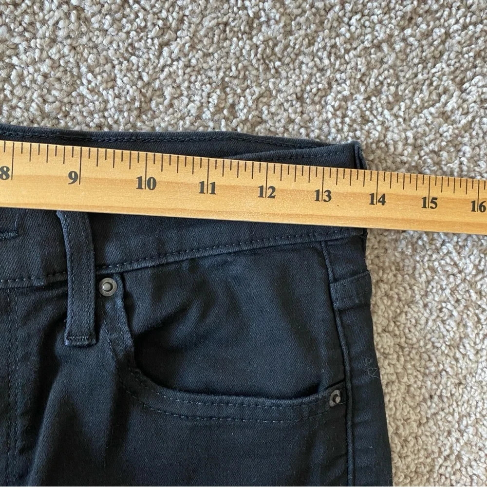 Levi's Women's Straight Leg Jeans - Black - Picture 14 of 16